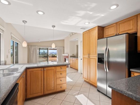 18113 Calle Estepona, San Diego CA 92128