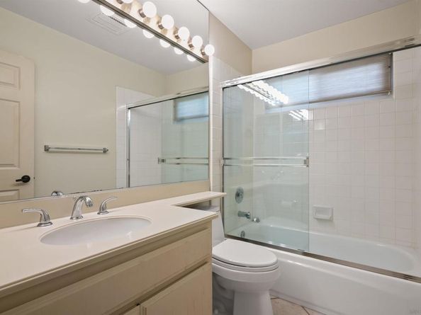 18113 Calle Estepona, San Diego CA 92128