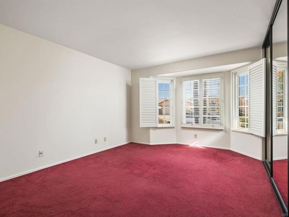 18113 Calle Estepona, San Diego CA 92128