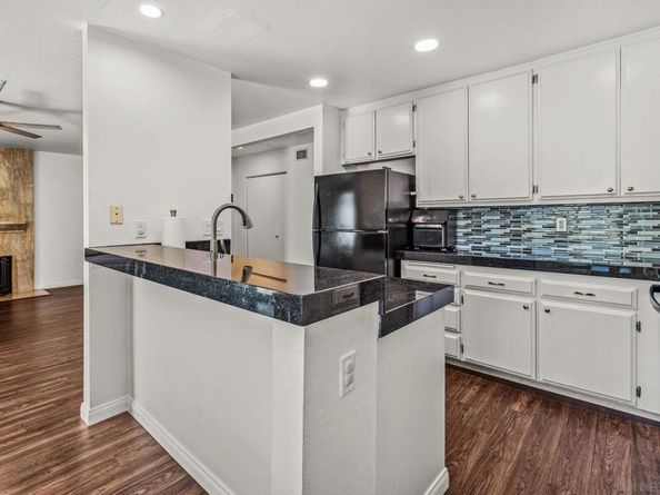 450 W Vermont 1602, Escondido CA 92025