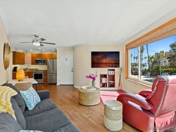 8040 Girard Ave 1, La Jolla CA 92037