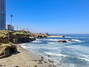 8040 Girard Ave 1, La Jolla CA 92037