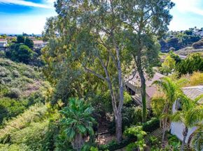 6121 La Pintura, La Jolla CA 92037