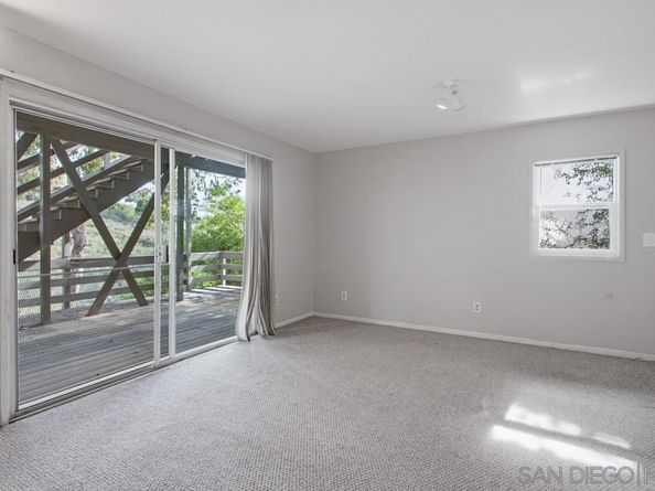 6121 La Pintura, La Jolla CA 92037