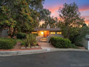 6121 La Pintura, La Jolla CA 92037