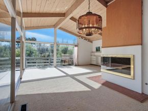 6121 La Pintura, La Jolla CA 92037