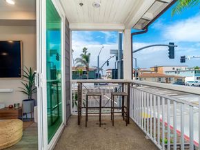 807 Santa Barbara Pl, San Diego CA 92109