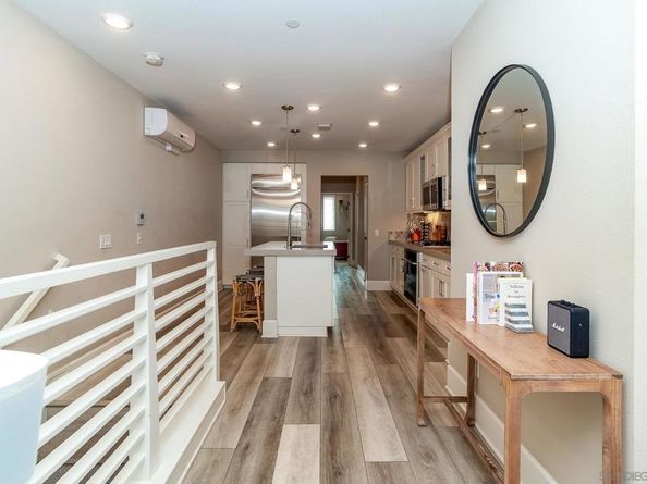 807 Santa Barbara Pl, San Diego CA 92109