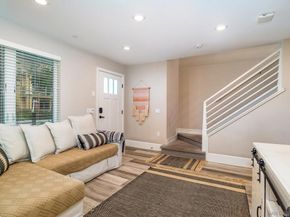 807 Santa Barbara Pl, San Diego CA 92109