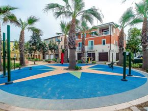 807 Santa Barbara Pl, San Diego CA 92109