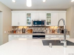 807 Santa Barbara Pl, San Diego CA 92109