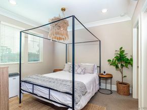 807 Santa Barbara Pl, San Diego CA 92109