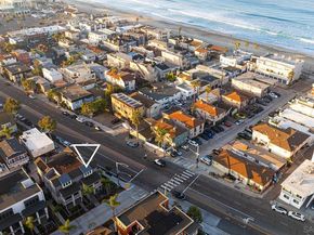 807 Santa Barbara Pl, San Diego CA 92109