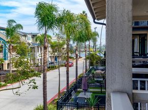 807 Santa Barbara Pl, San Diego CA 92109