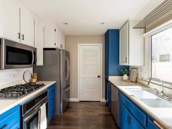 4064 Front St 2, San Diego CA 92103