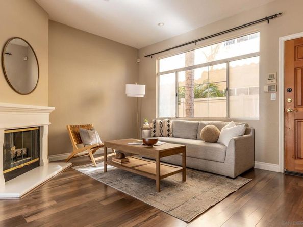 4064 Front St 2, San Diego CA 92103