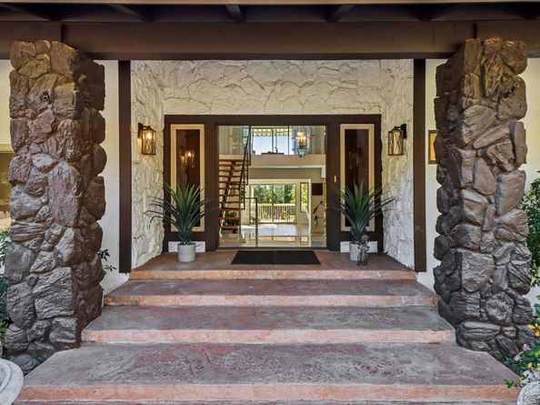 3015 Colley Ln, Escondido CA 92025