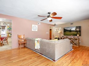 7948 Shalamar Dr, El Cajon CA 92021