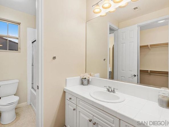 2793 E Bainbridge Road, San Diego CA 92106