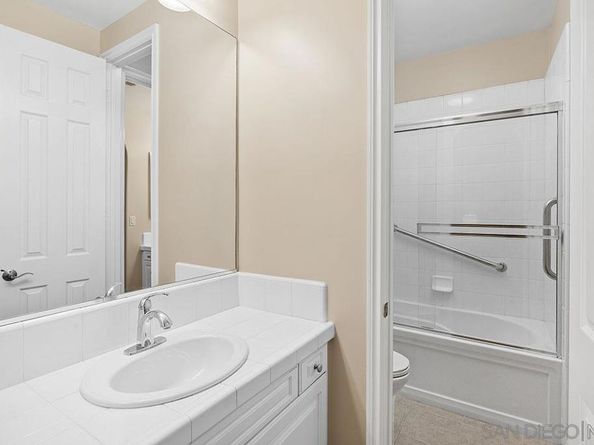 2793 E Bainbridge Road, San Diego CA 92106