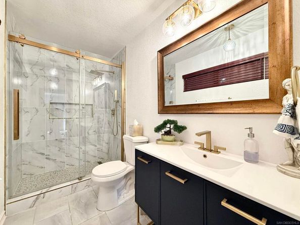 1423 Vista Grande Rd, El Cajon CA 92019