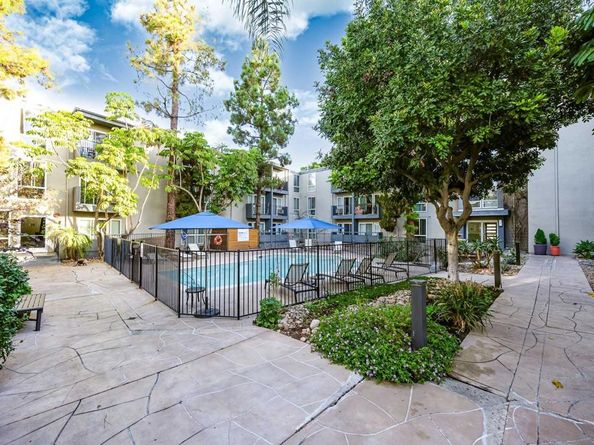 4860 Rolando Ct Unit 52, San Diego CA 92115