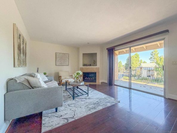 3167 Via Alicante 242, La Jolla CA 92037