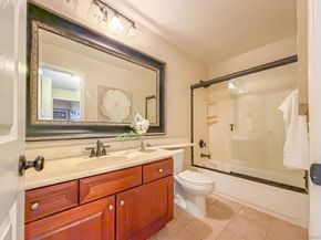 3167 Via Alicante 242, La Jolla CA 92037