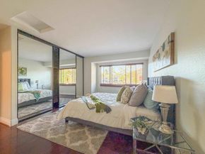 3167 Via Alicante 242, La Jolla CA 92037