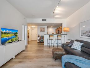 253 10Th Ave 329, San Diego CA 92101