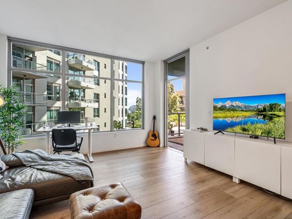 253 10Th Ave 329, San Diego CA 92101