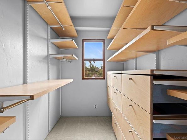 4377 Newport, San Diego CA 92107