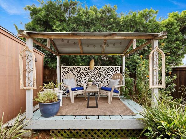 4377 Newport, San Diego CA 92107