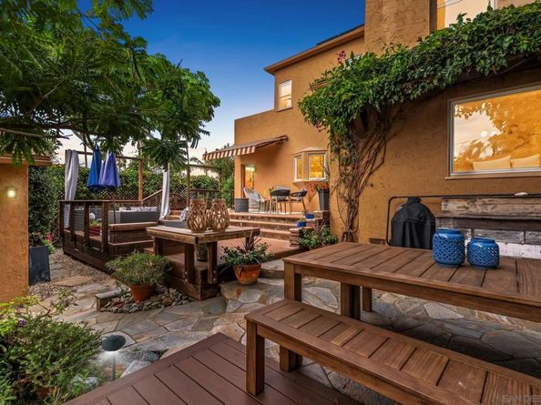 4377 Newport, San Diego CA 92107