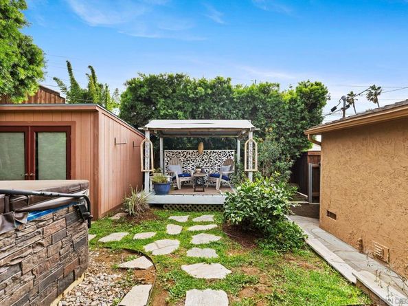 4377 Newport, San Diego CA 92107