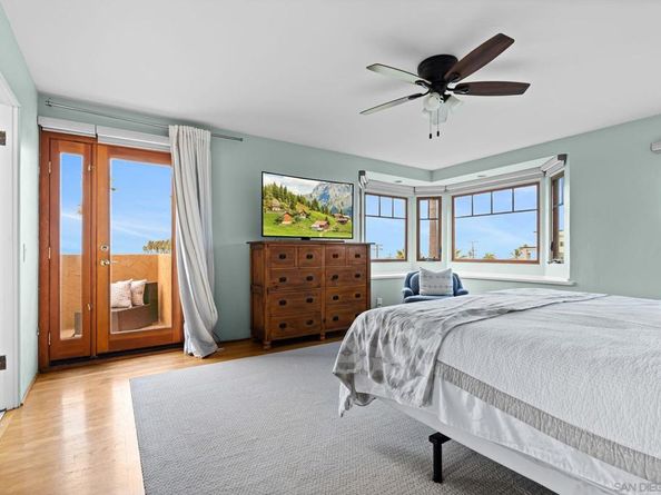 4377 Newport, San Diego CA 92107