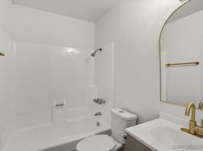 1708 Woodbridge Rd, Escondido CA 92026