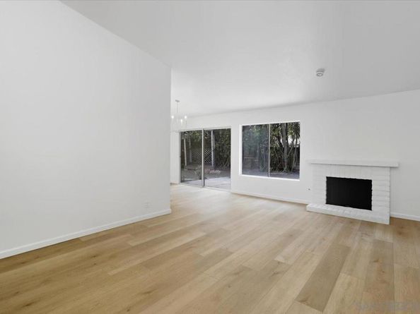 1708 Woodbridge Rd, Escondido CA 92026