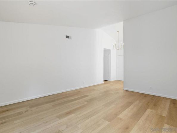 1708 Woodbridge Rd, Escondido CA 92026