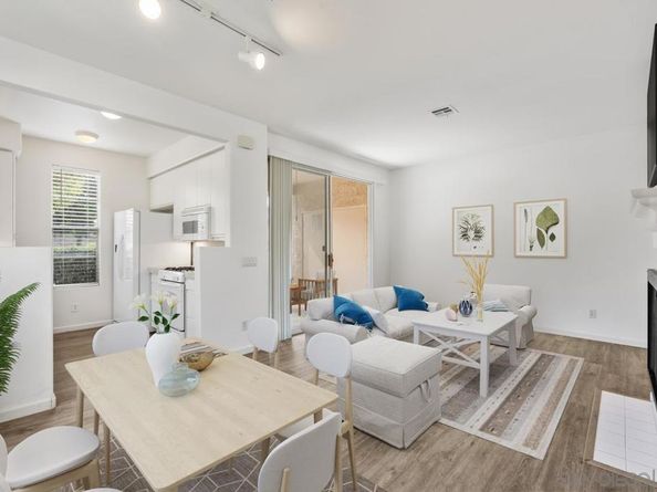 3545 Caminito El Rincon 237, San Diego CA 92130