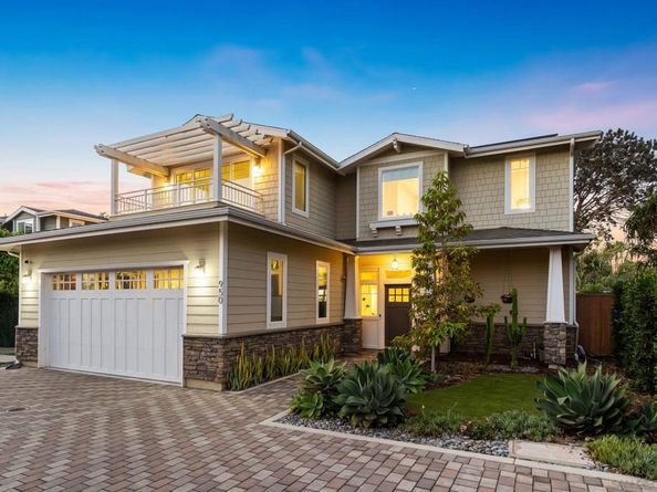 950 Hermes Ave, Encinitas CA 92024