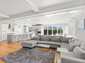 950 Hermes Ave, Encinitas CA 92024