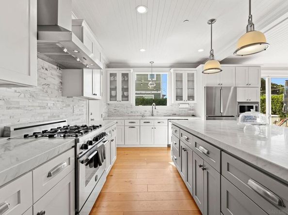 950 Hermes Ave, Encinitas CA 92024
