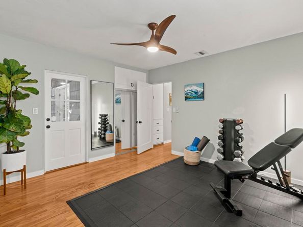 4672 Rolando Blvd, San Diego CA 92115