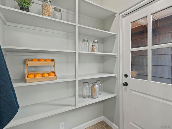 4672 Rolando Blvd, San Diego CA 92115