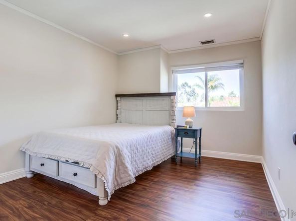 13045 Texana St, San Diego CA 92129