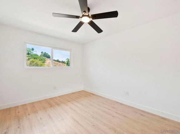 3912 Wooster Dr, Oceanside CA 92056
