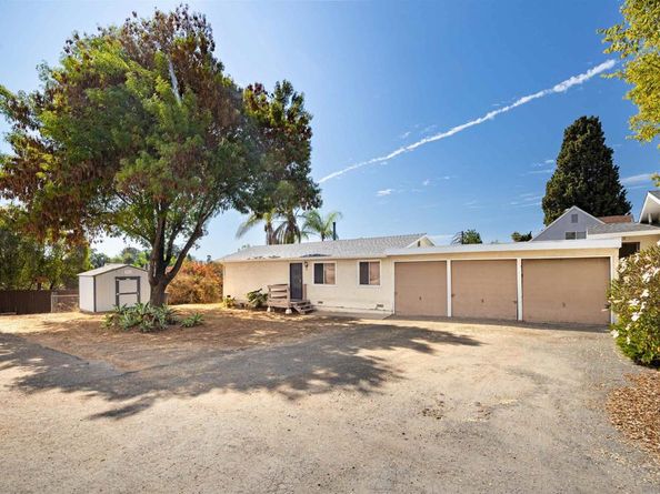 8271 Golden Ave, Lemon Grove CA 91945
