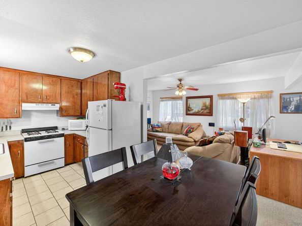 8271 Golden Ave, Lemon Grove CA 91945