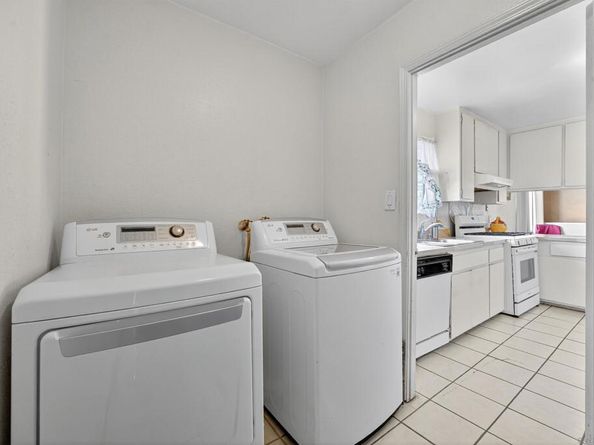 8271 Golden Ave, Lemon Grove CA 91945